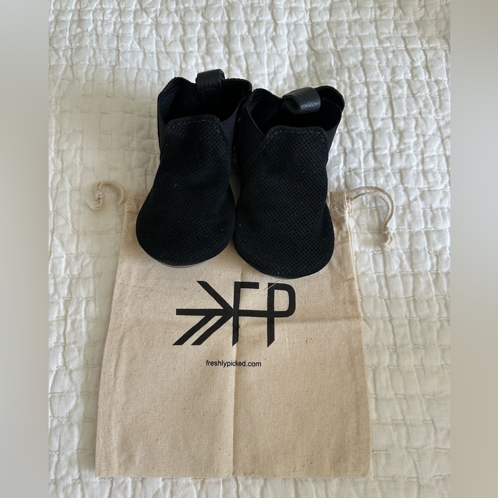New - Freshly Picked Black Mini Sole Chelsea Boots